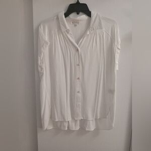 Rose And Olive White Blouse
